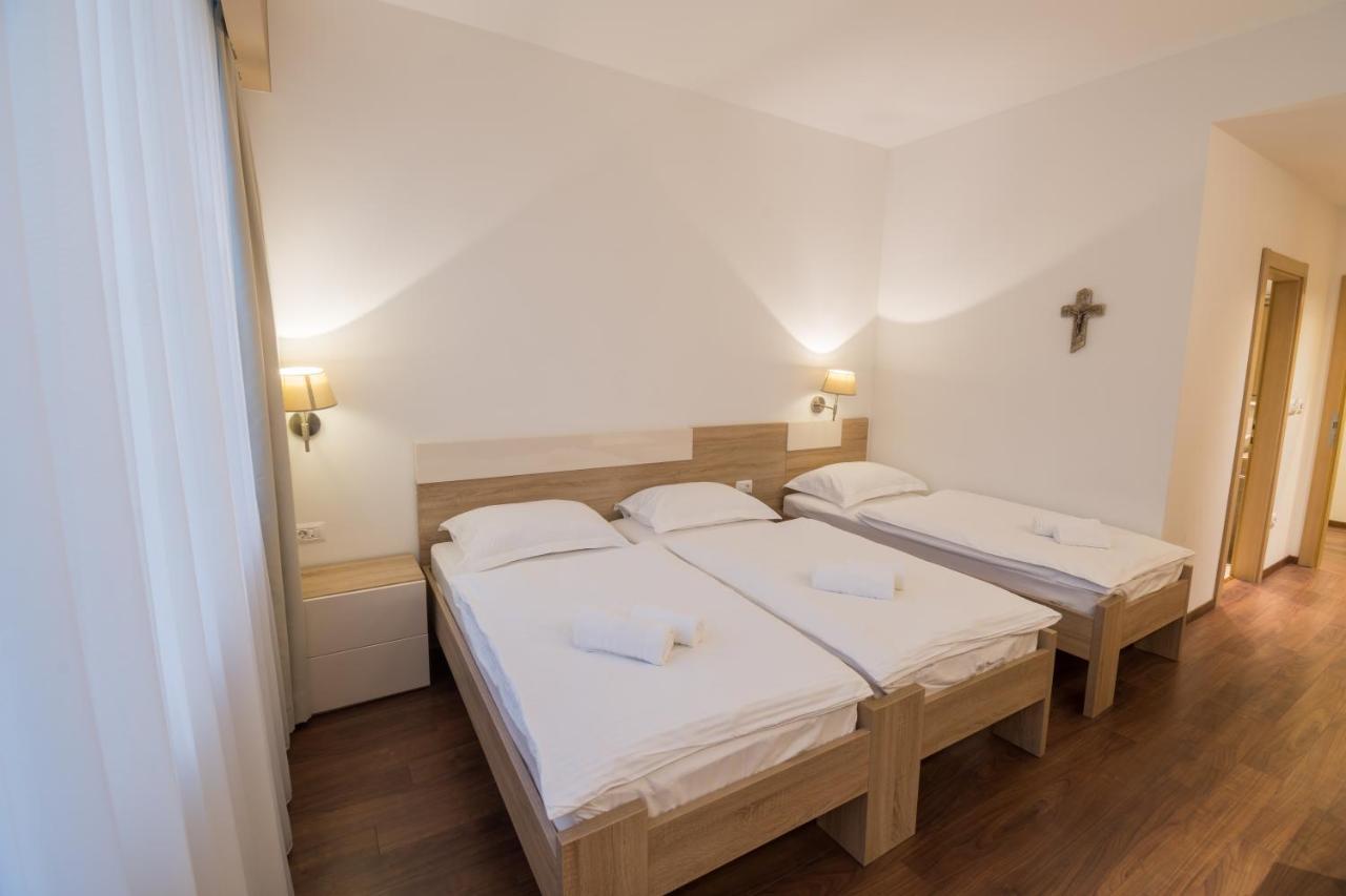 Hotel Quercus Medjugorje Luaran gambar